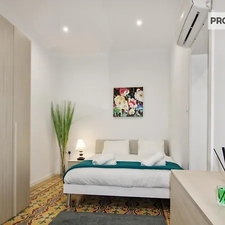 Charming 2 Bedroom Townhouse, Internal Yard Jdes1-1 * グジラ