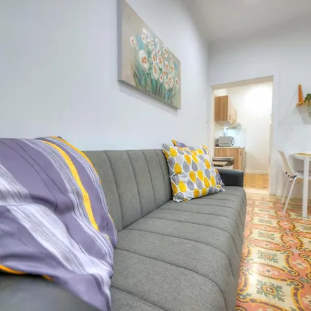Apartment Charming 2 Bedroom Townhouse, Internal Yard Jdes1-1 Gzira